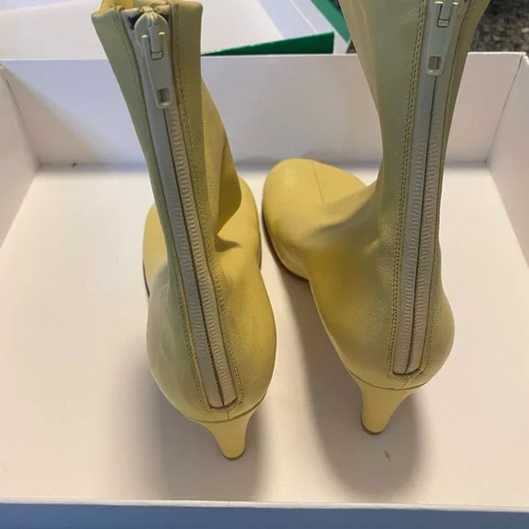 Bottega Veneta Yellow Heeled Boots